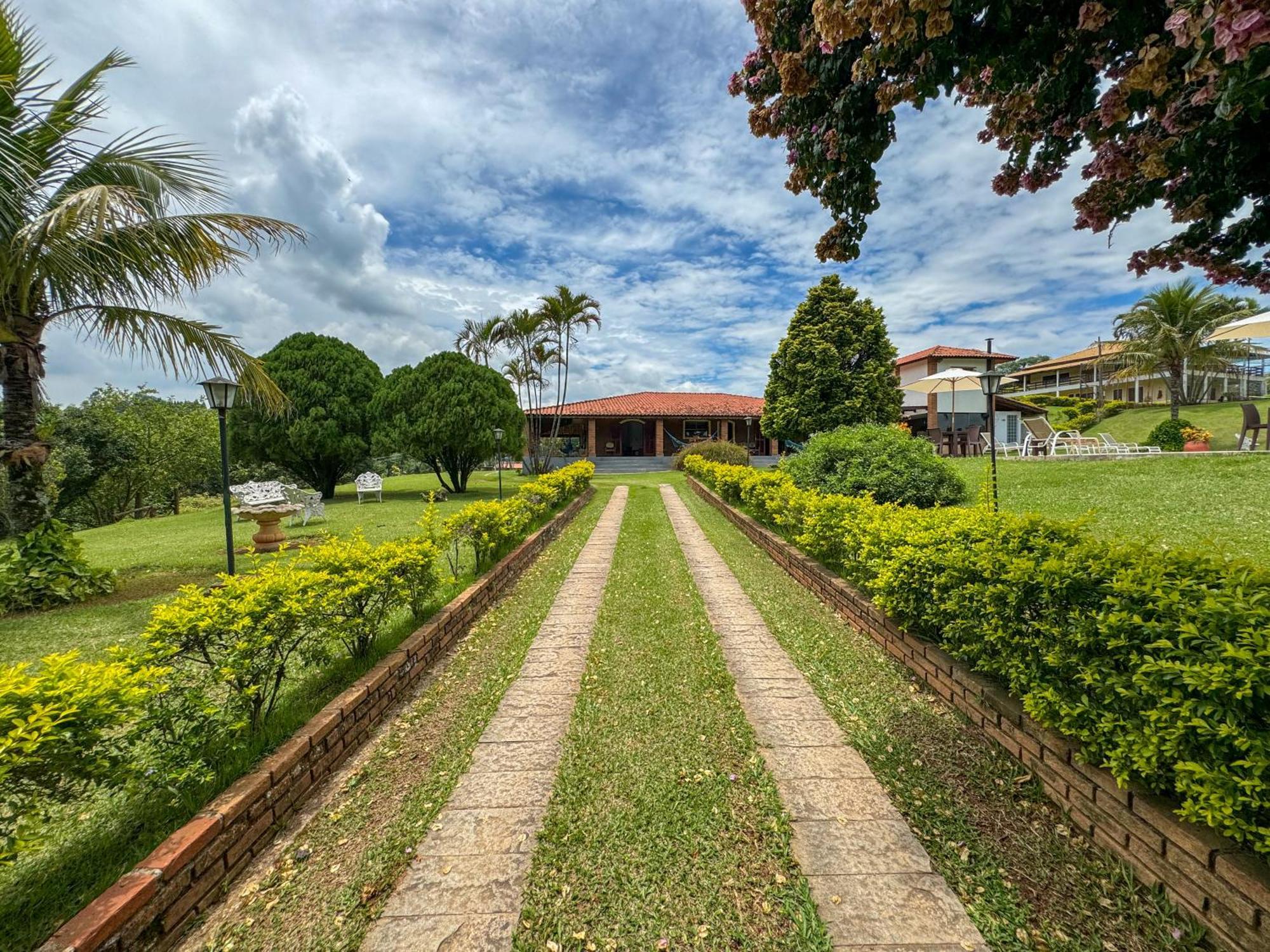 Pousada Espaco Do Sol Арасаригуама Екстериор снимка